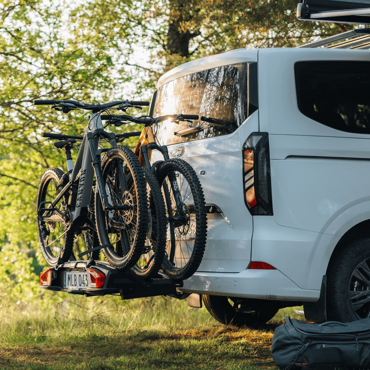 PORTABICICLETAS DE BOLA THULE VELOSPACE 3 NEGRO | HASTA 4 BICIS | APTO E-BIKES PESADAS